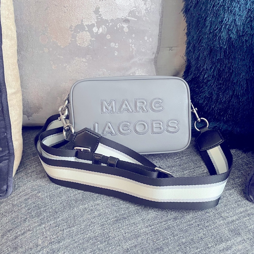 Auth Marc Jacobs Camera Bag w/guitar strap